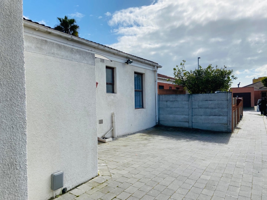 2 Bedroom Property for Sale in Summer Greens Western Cape
